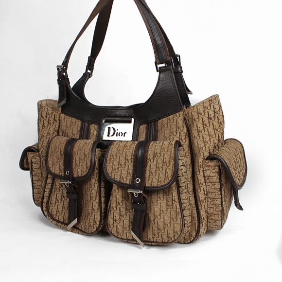 Sold - Picture 6 of 9